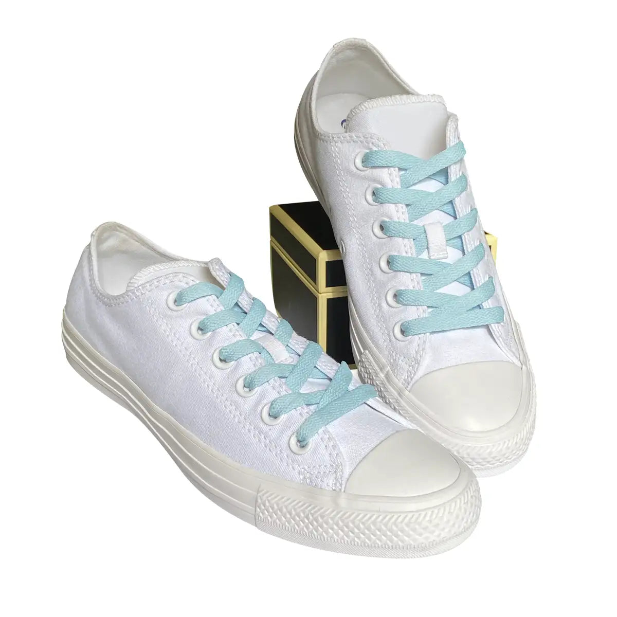 skosnoeren-sneakers-blaa-ljus