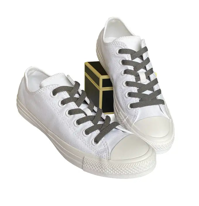 skosnoeren-sneakers-graa-moerk