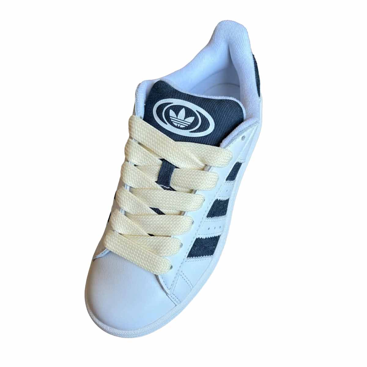 skosnoeren-adidas-campus-platta-breda-2cm-creme-vit 