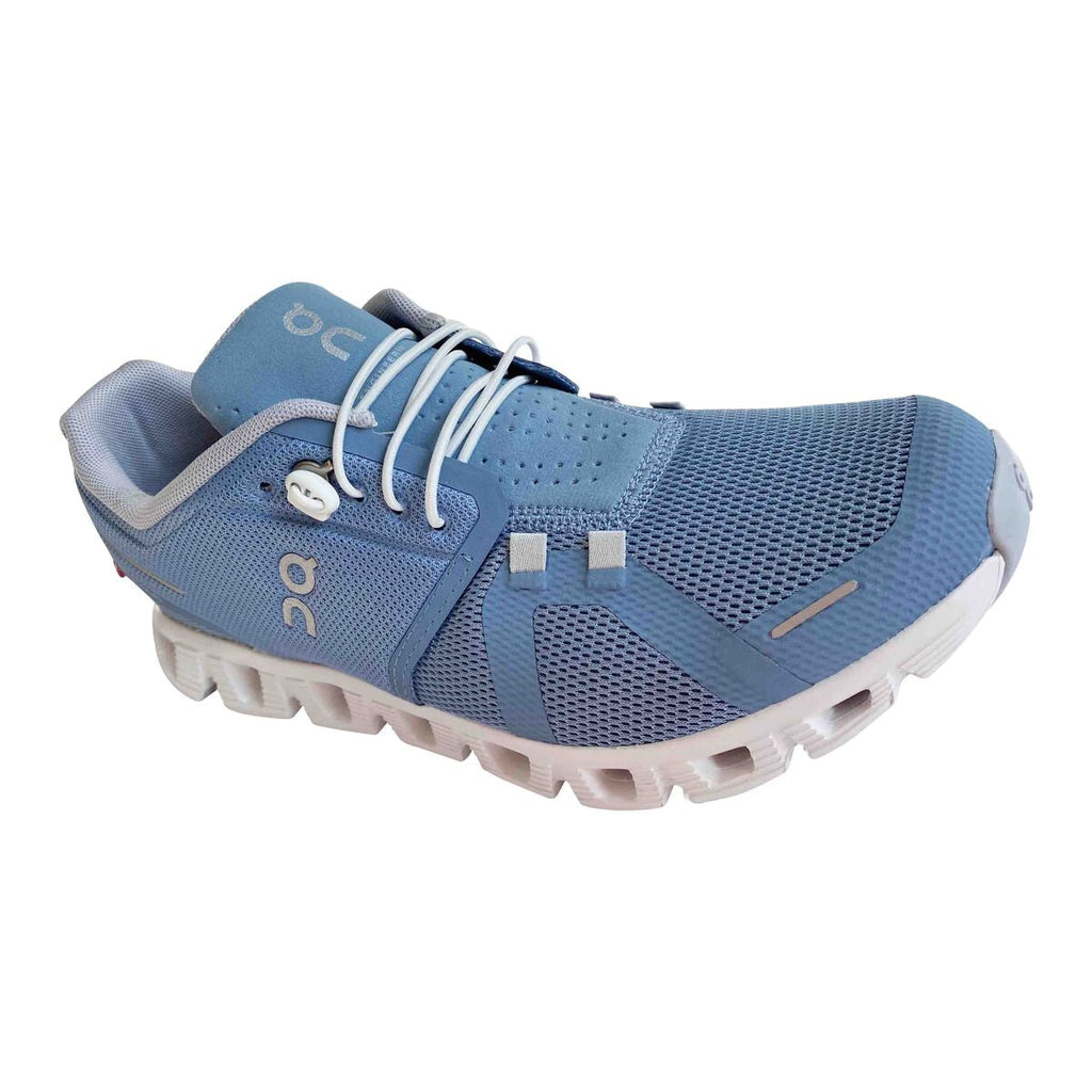 skosnoeren-on-cloud5-vit
