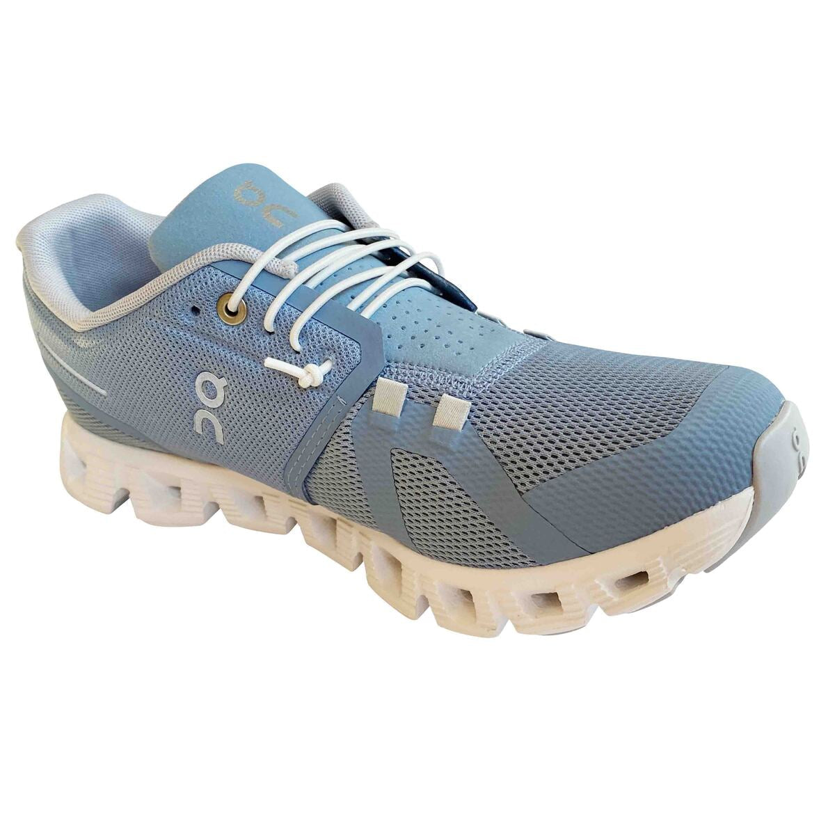 skosnoeren-on-cloud5-vit