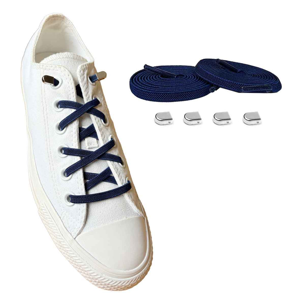 elastiska-skosnoeren-blaa-navy-clips-silver-blank-skor
